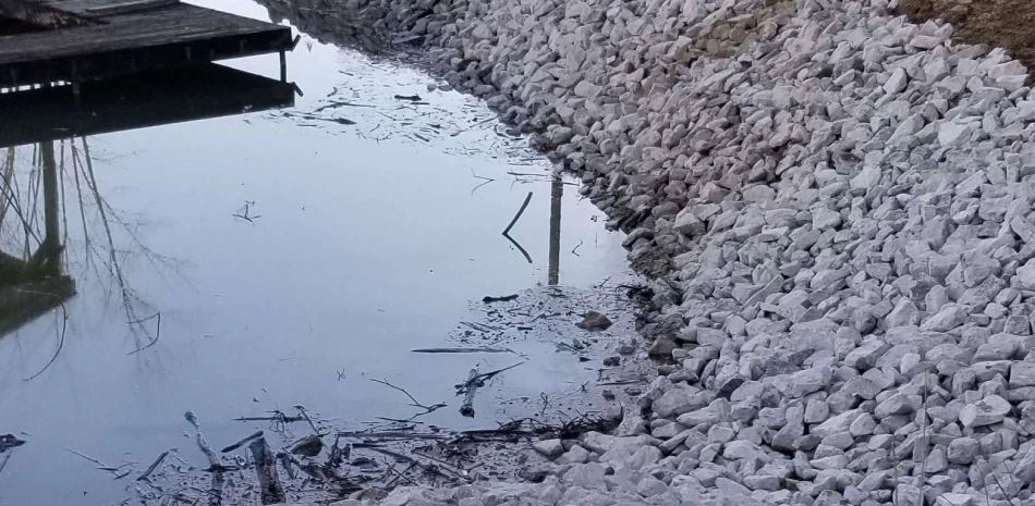 Ponds Install & Refinement Ponds Install & Refinement